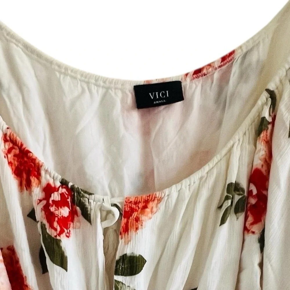 Vici Floral Off-Shoulder Short Romper - Picture 4 of 4